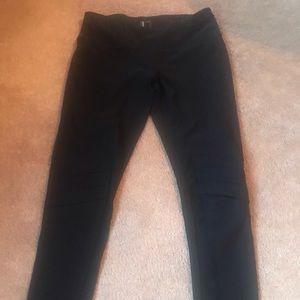 Mondetta black leggings with sheer panels